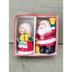 Vtg McCrory Santa & Mrs Clause Salt n Pepper Shakers Hong Kong Christmas NOS(z)